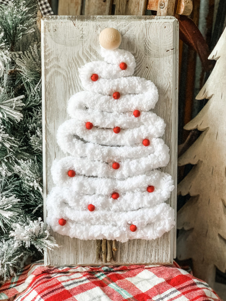 DIY Christmas Yarn Tree