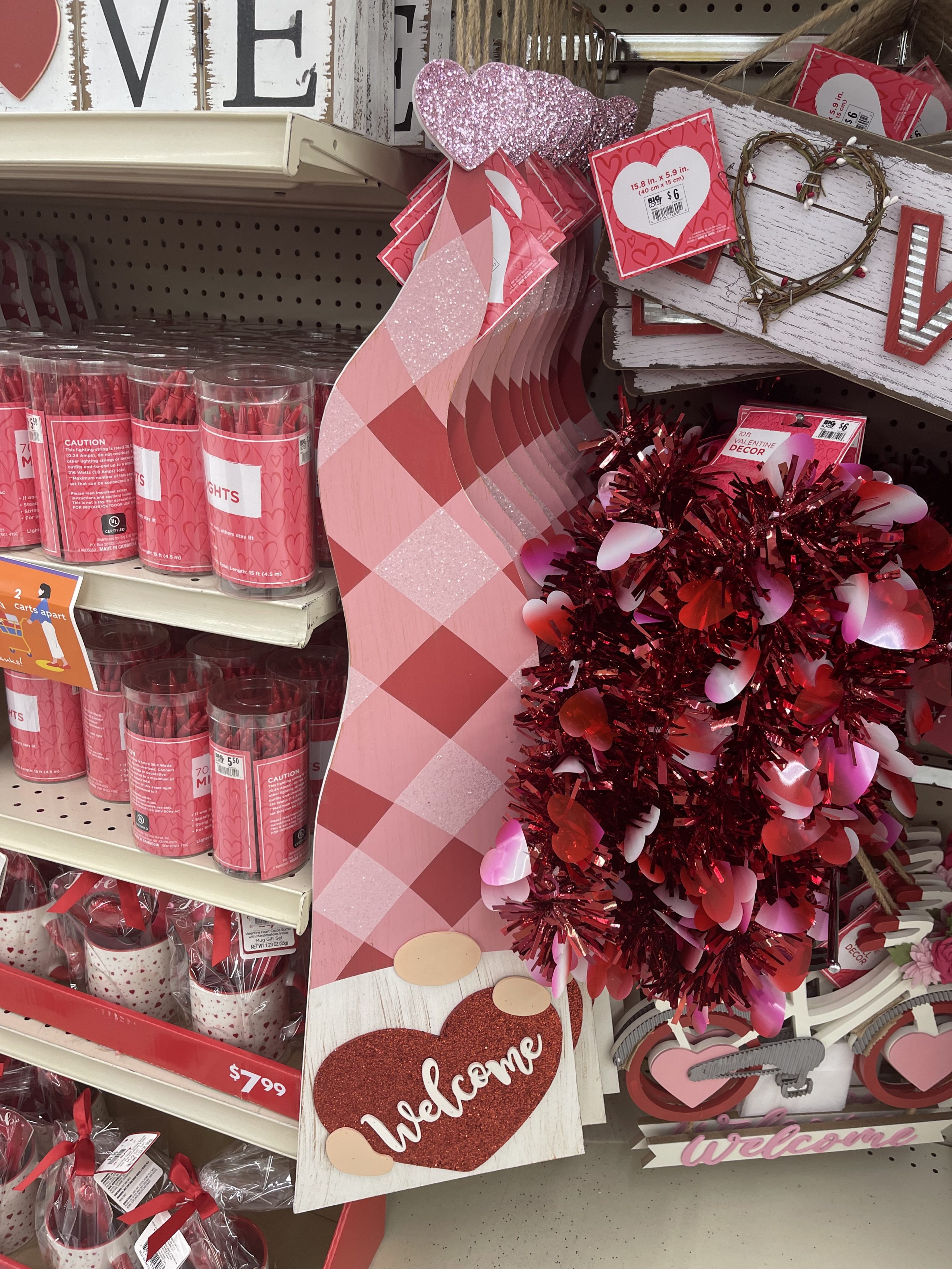 valentine-decor-at-big-lots-re-fabbed