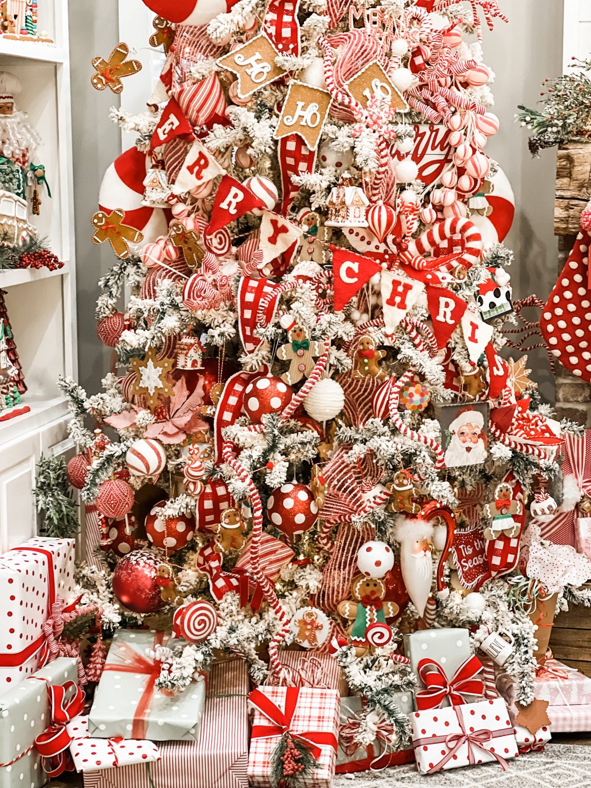 red and white christmas tree with gingerbread