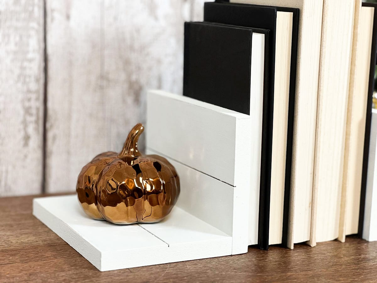 how to make bookends with dollar tree supplies ReFabbed