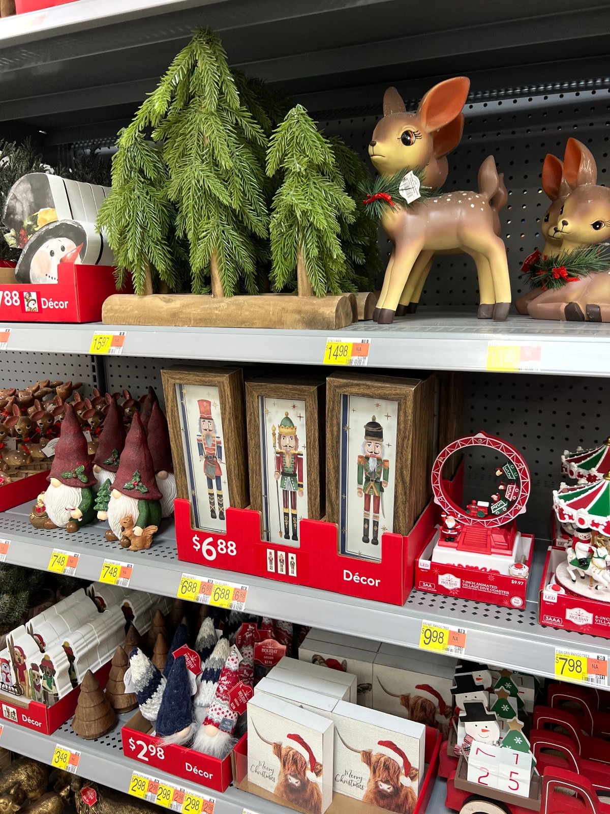 the cutest Walmart Christmas decorations ReFabbed